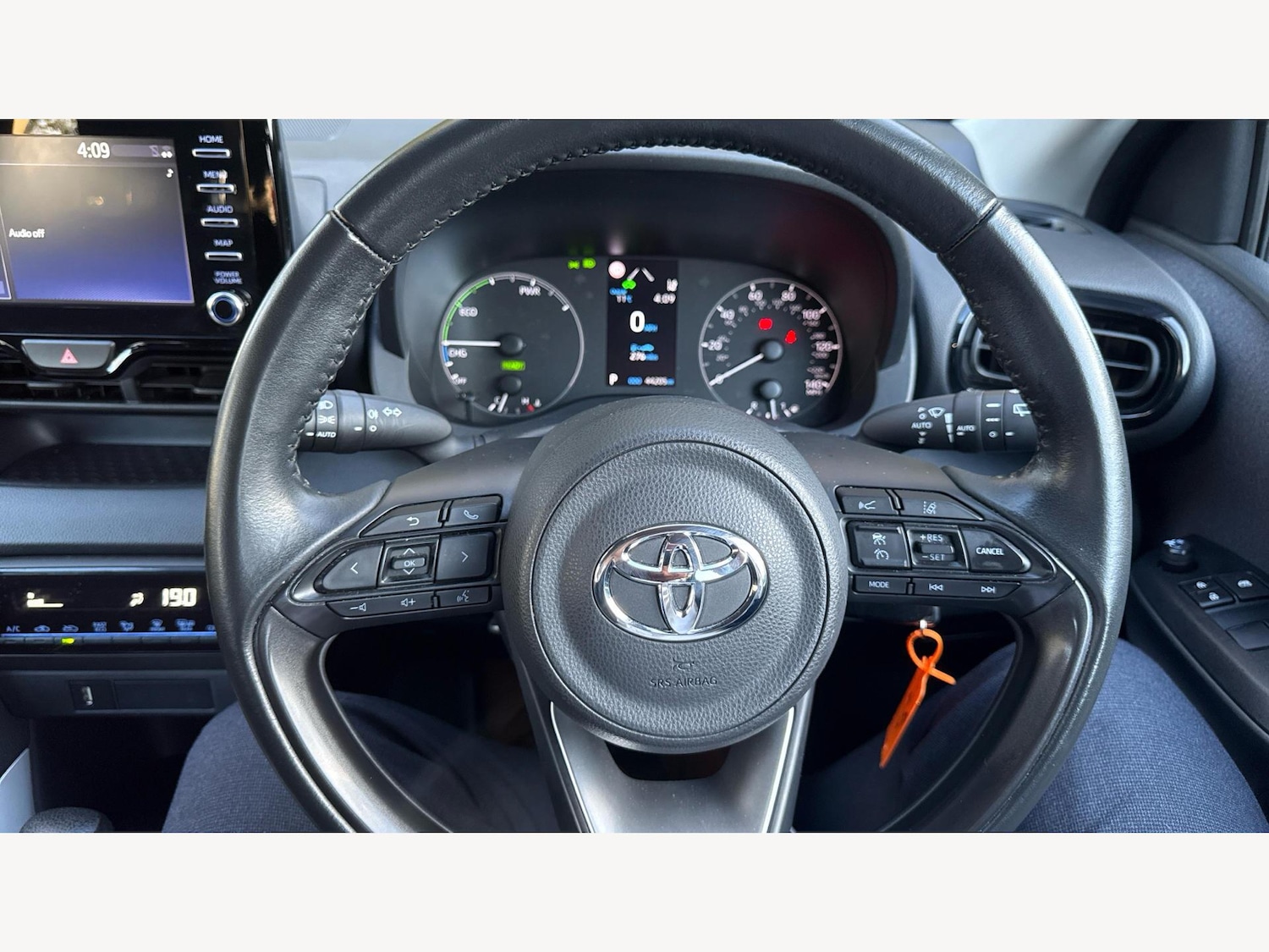 Used Toyota Yaris for sale - 77538343: Photo 9