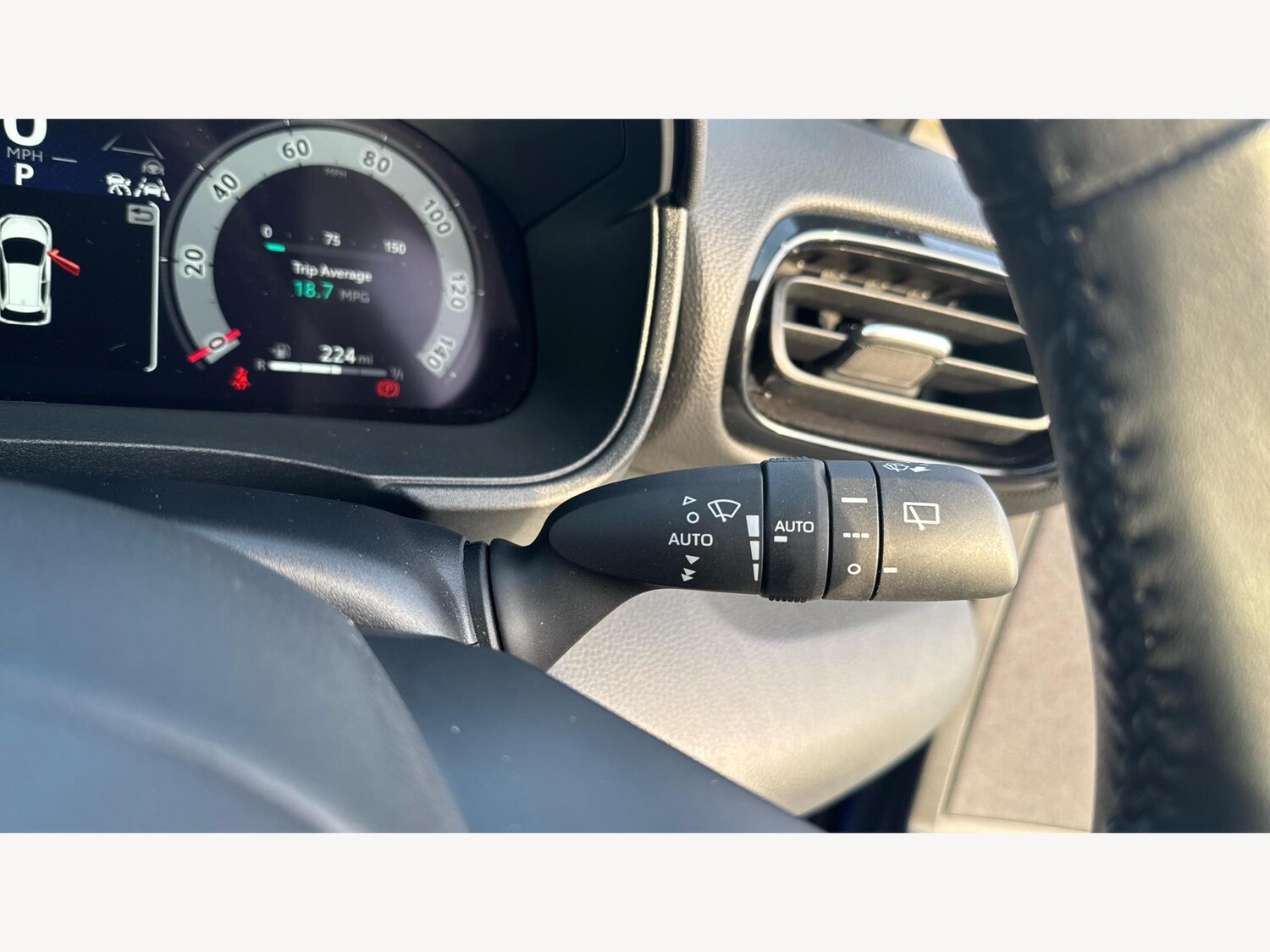 Used Toyota Yaris for sale - 77484164: Photo 25