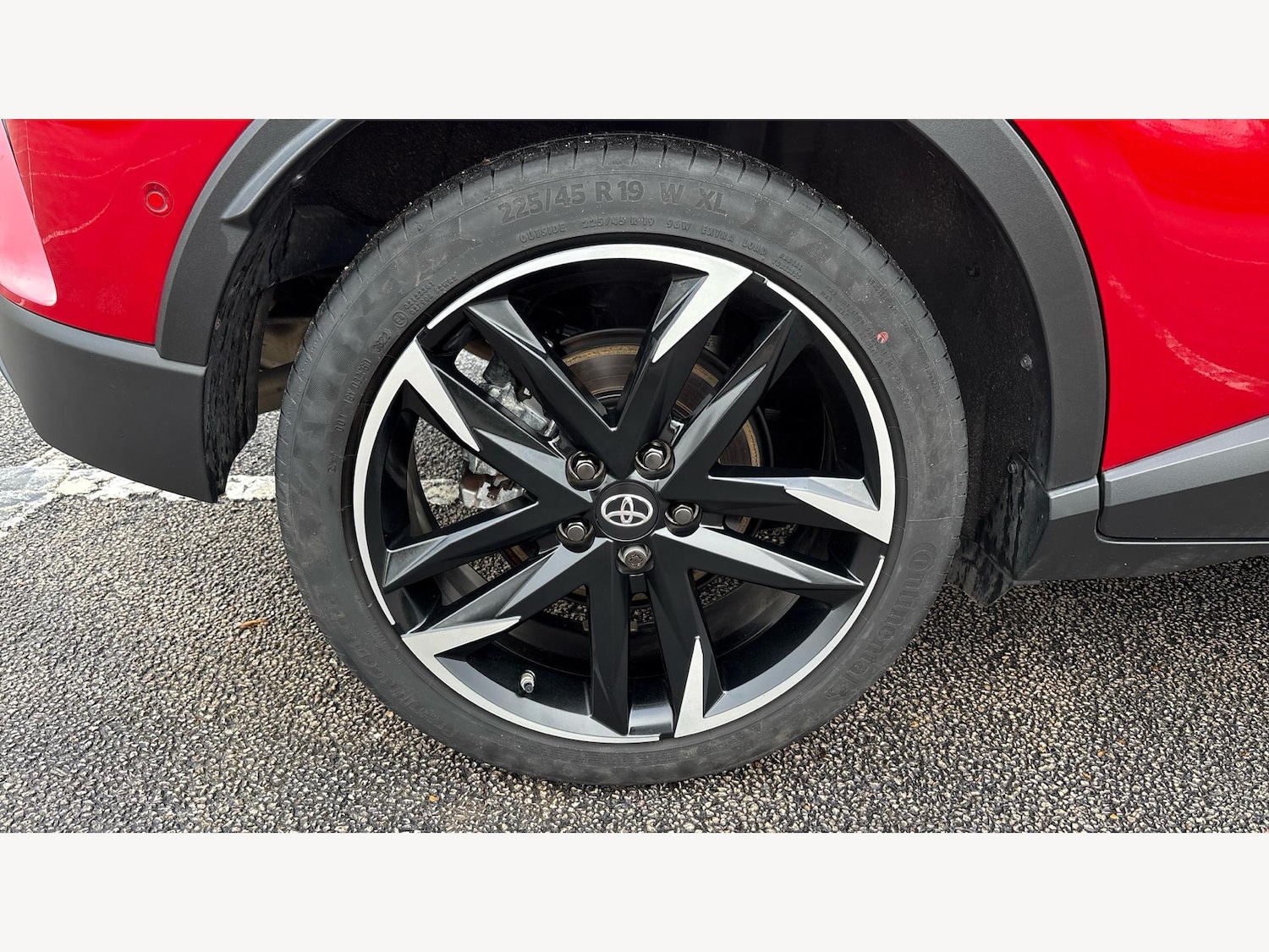 Used Toyota C-HR 2023 for sale - 77387003: Photo 23