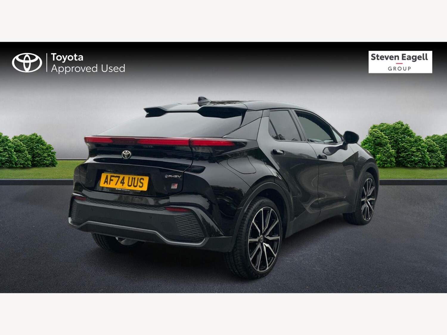 Used Toyota C-HR 2024 for sale - 76326945: Photo 2
