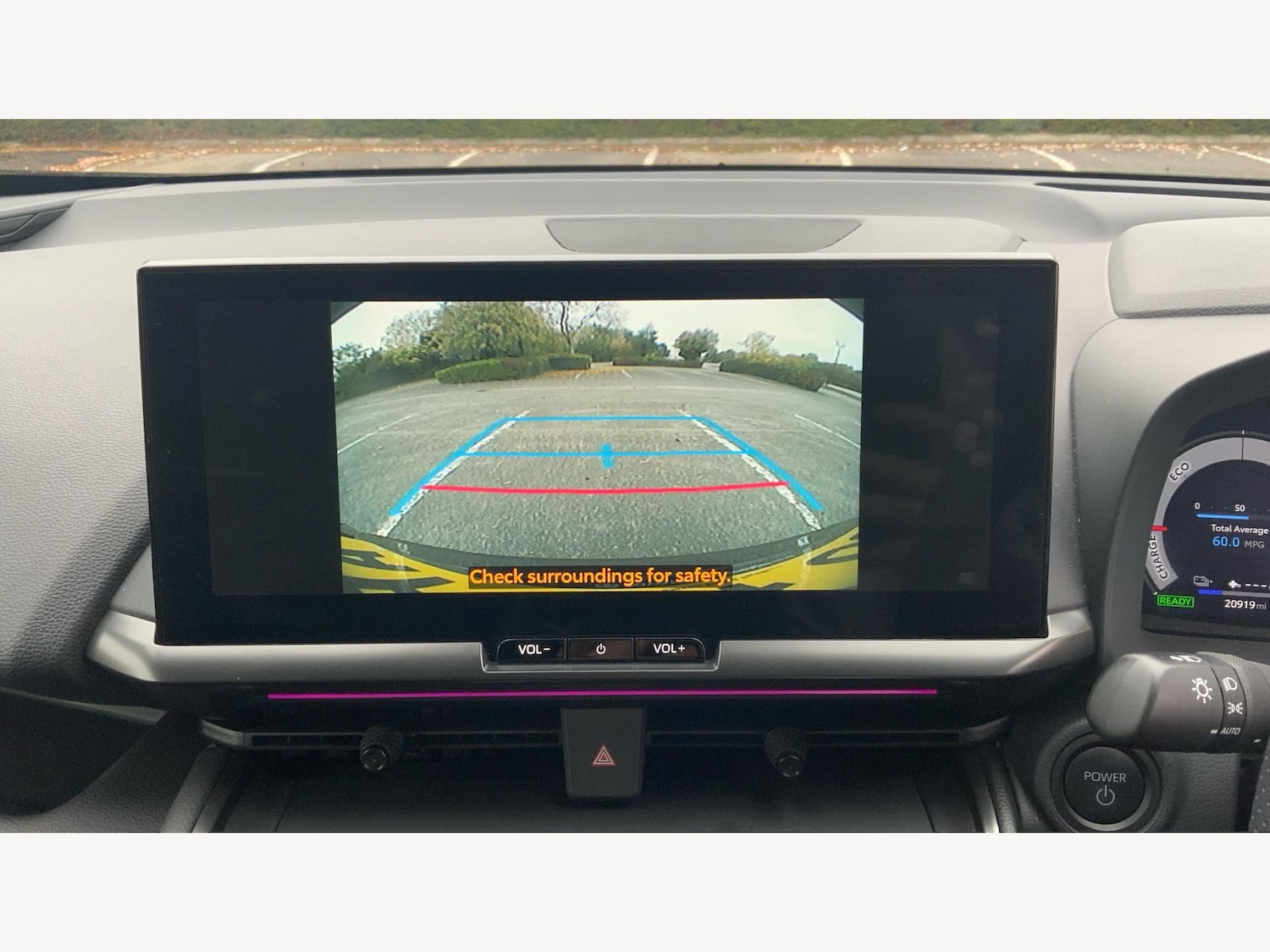 Used Toyota C-HR 2024 for sale - 76326945: Photo 26