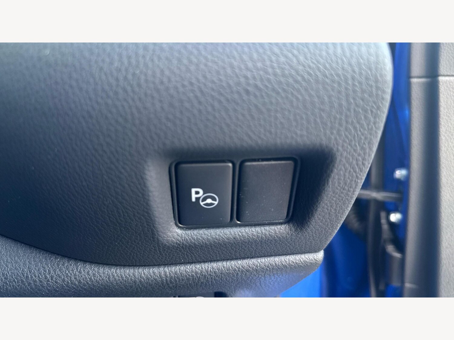 Used Toyota C-HR for sale - 76994678: Photo 23