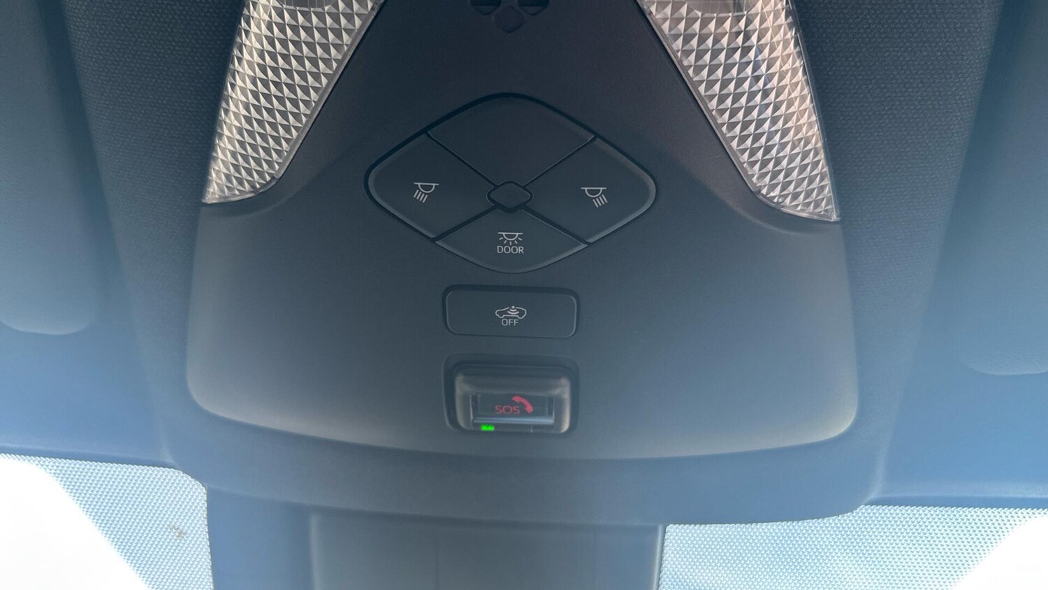 Used Toyota C-HR for sale - 76994678: Photo 34