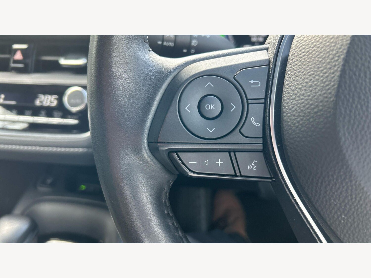 Used Toyota Corolla 2024 for sale - 77723275: Photo 31