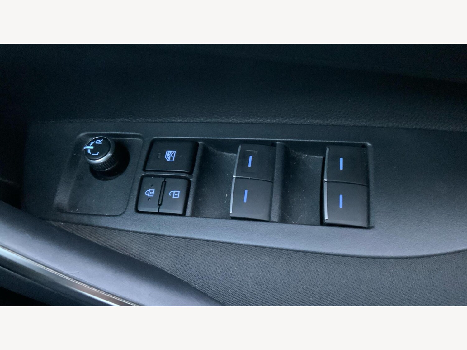 Used Toyota Corolla 2023 for sale - 76995006: Photo 32