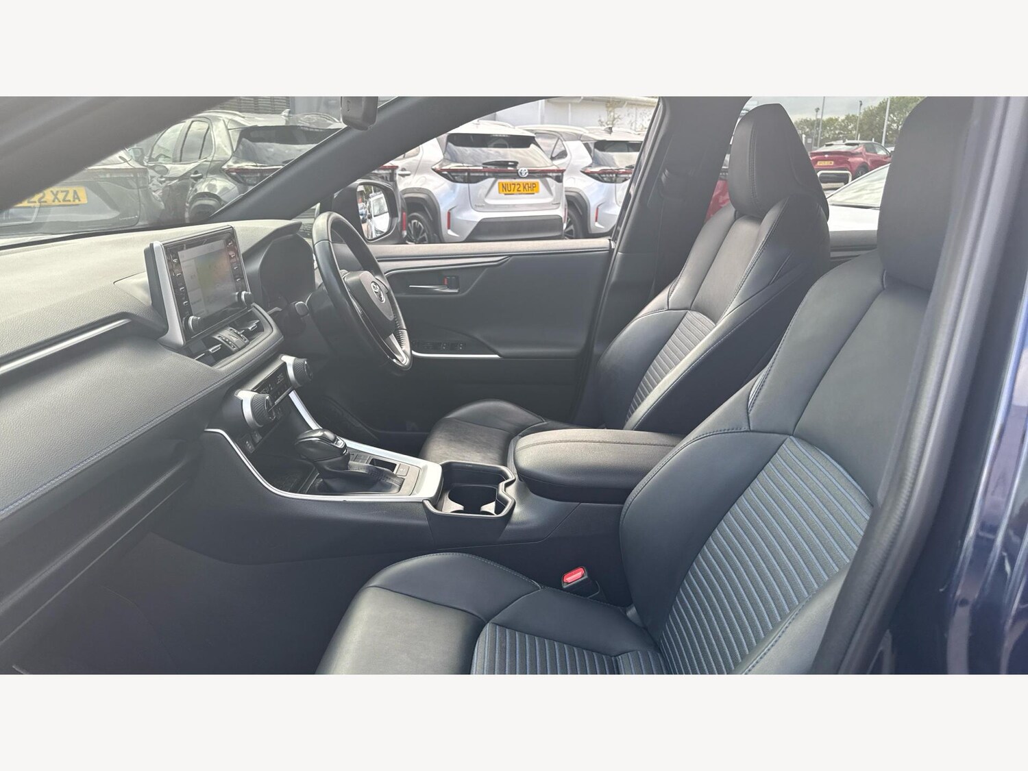 Used Toyota RAV4 2021 for sale - 76317963: Photo 12