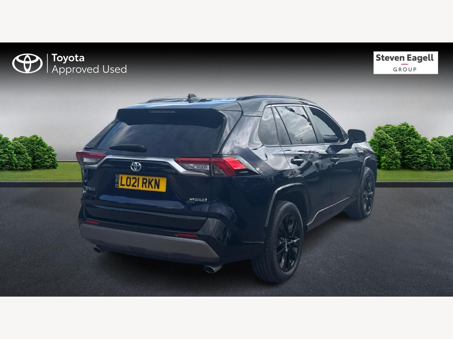 Used Toyota RAV4 2021 for sale - 76317963: Photo 2