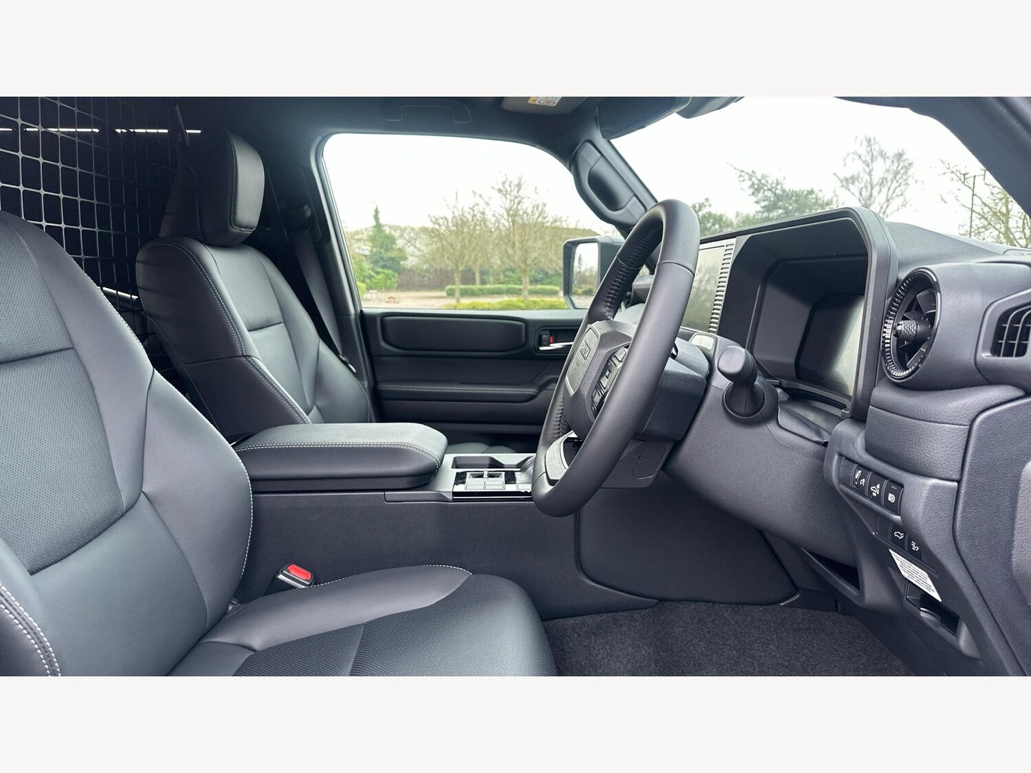 Used Toyota Land Cruiser 2025 for sale - 77723495: Photo 13