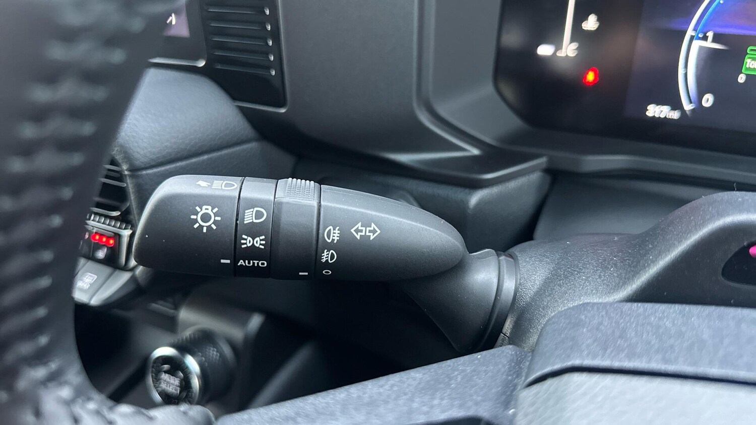 Used Toyota Land Cruiser 2025 for sale - 77723495: Photo 35