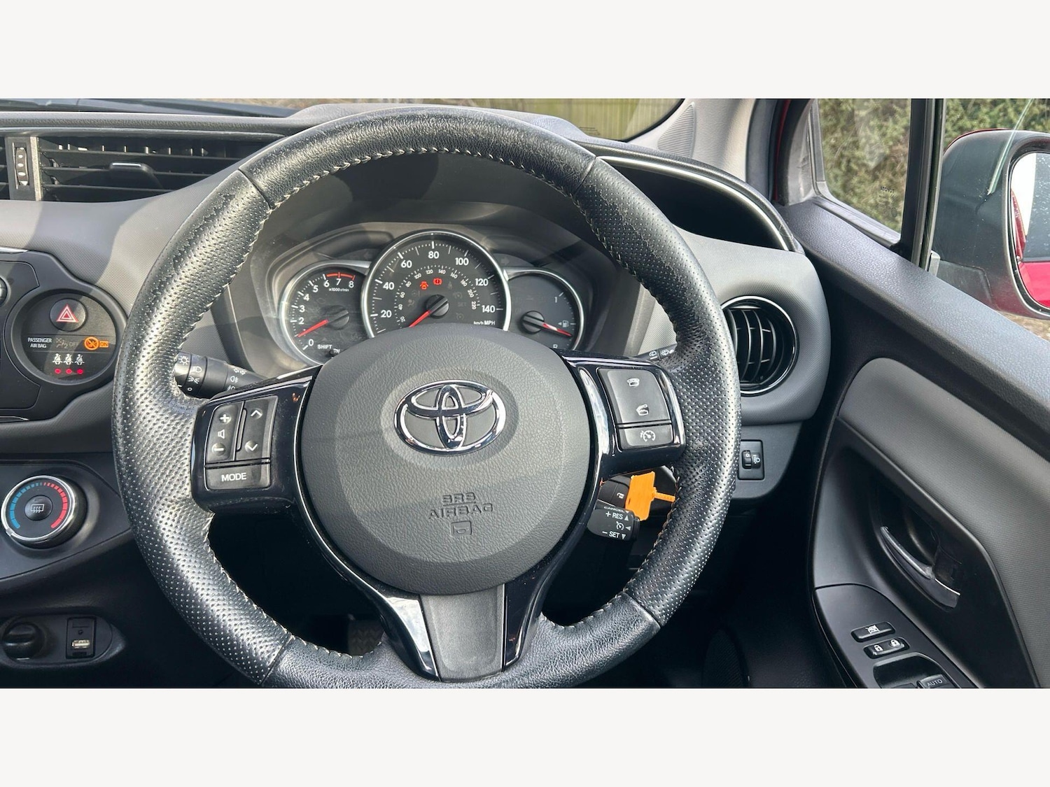 Used Toyota Yaris 2016 for sale - 78007613: Photo 10