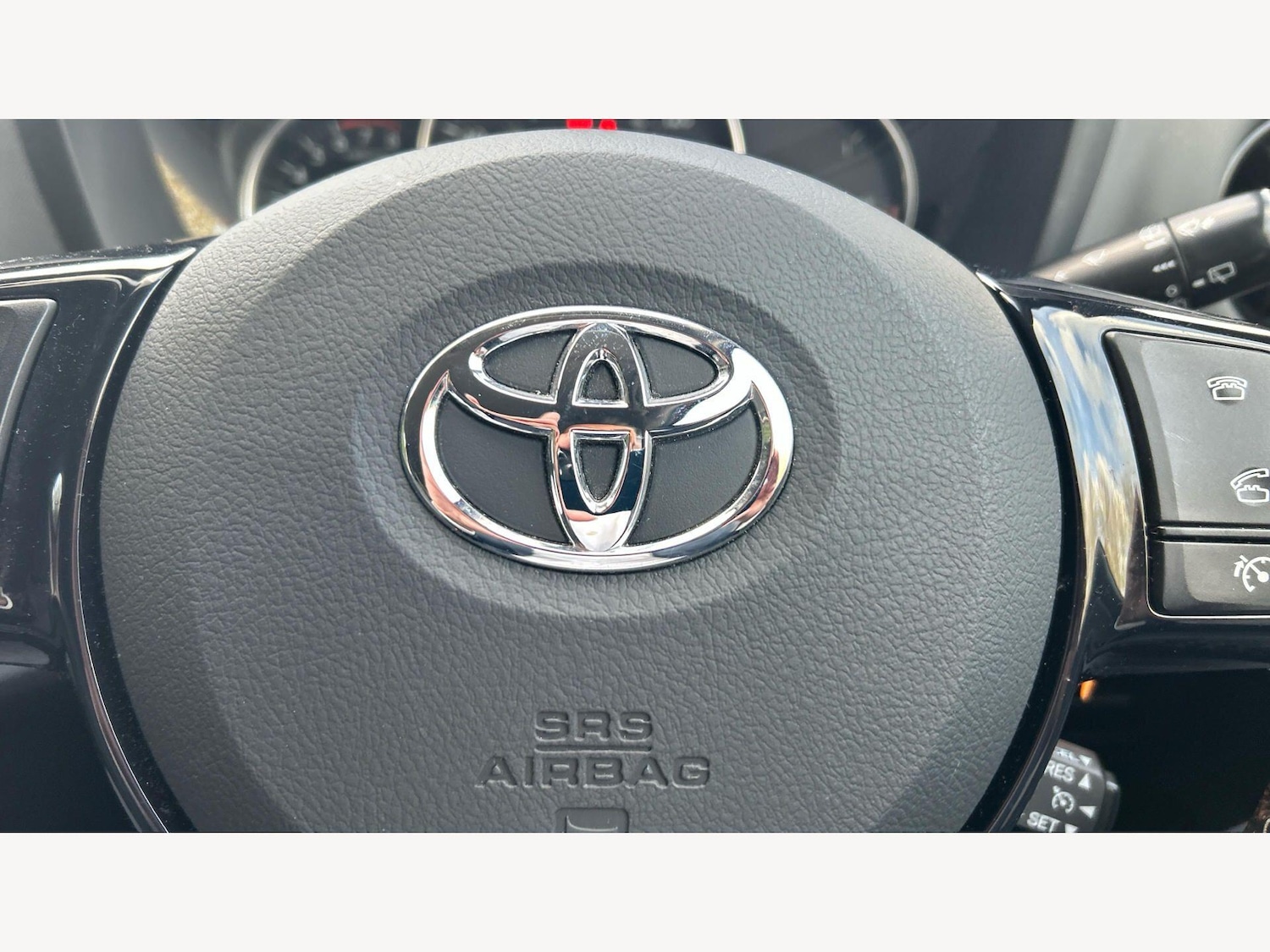 Used Toyota Yaris 2016 for sale - 78007613: Photo 29