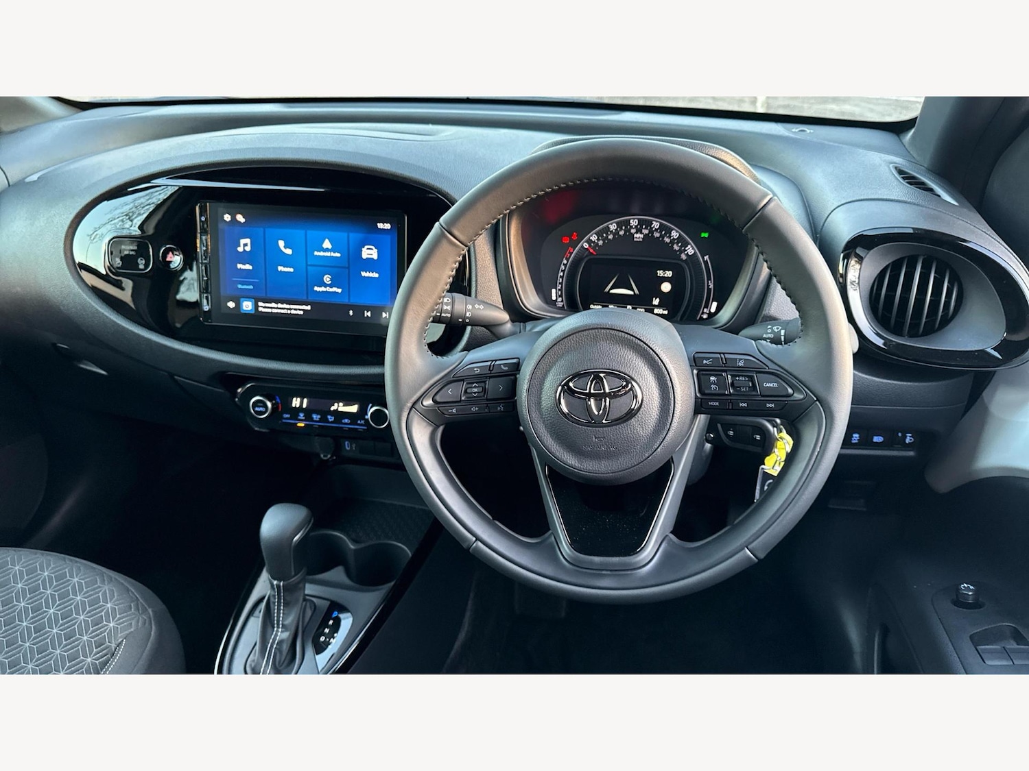 Used Toyota Aygo X 2025 for sale - 76832408: Photo 10