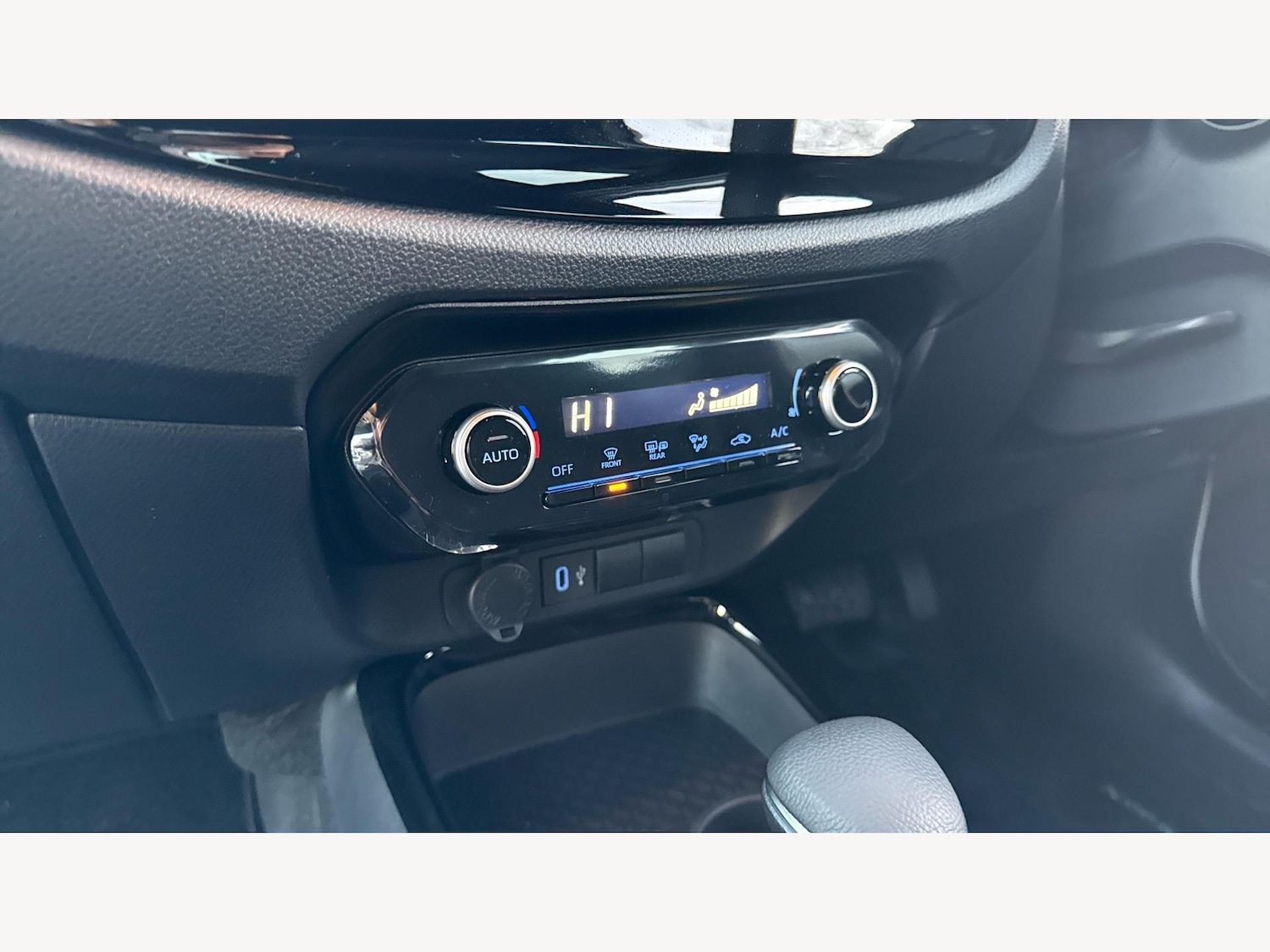 Used Toyota Aygo X 2025 for sale - 76832408: Photo 28