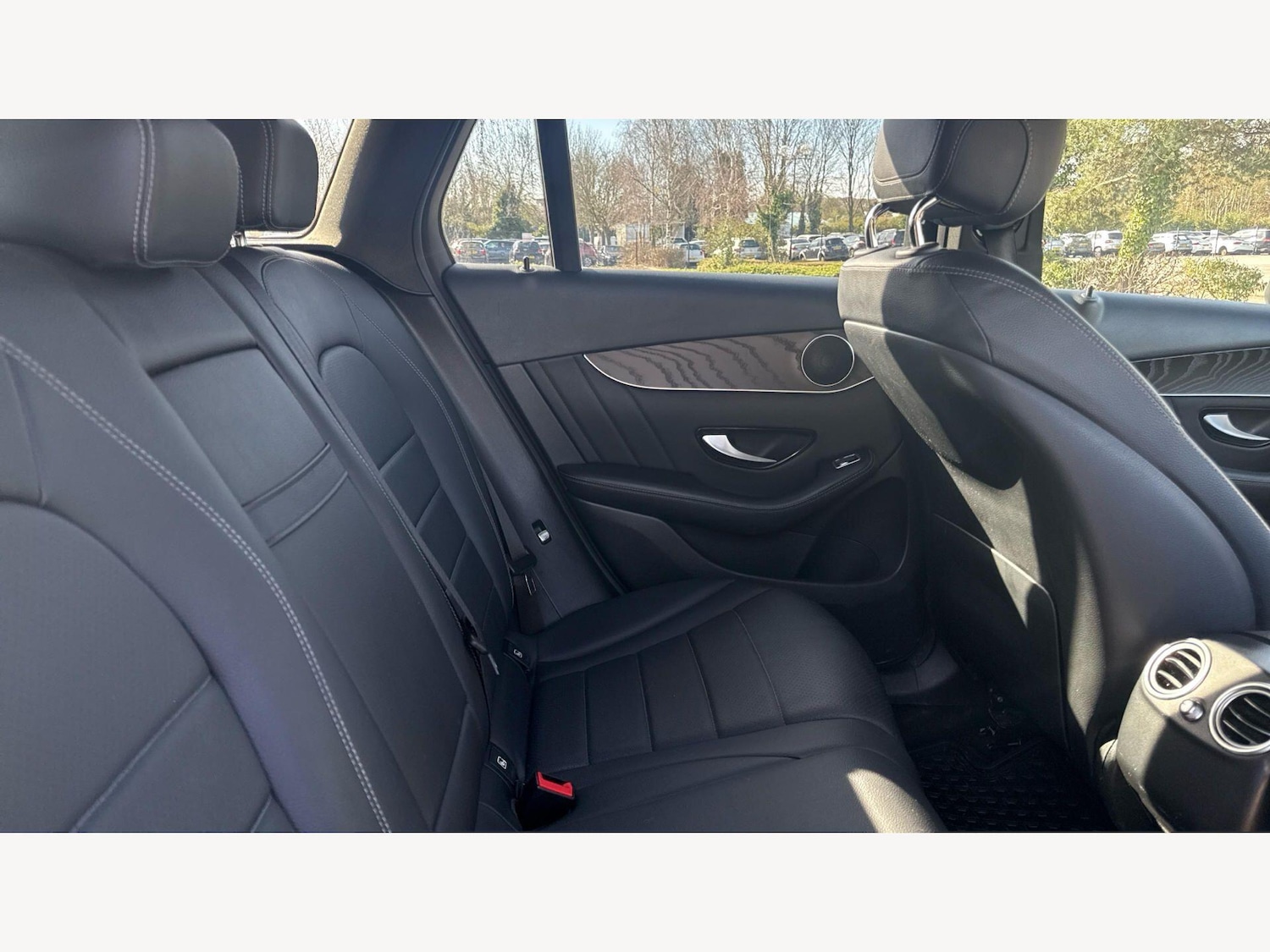 Used Mercedes-Benz GLC 2018 for sale - 77737361: Photo 14