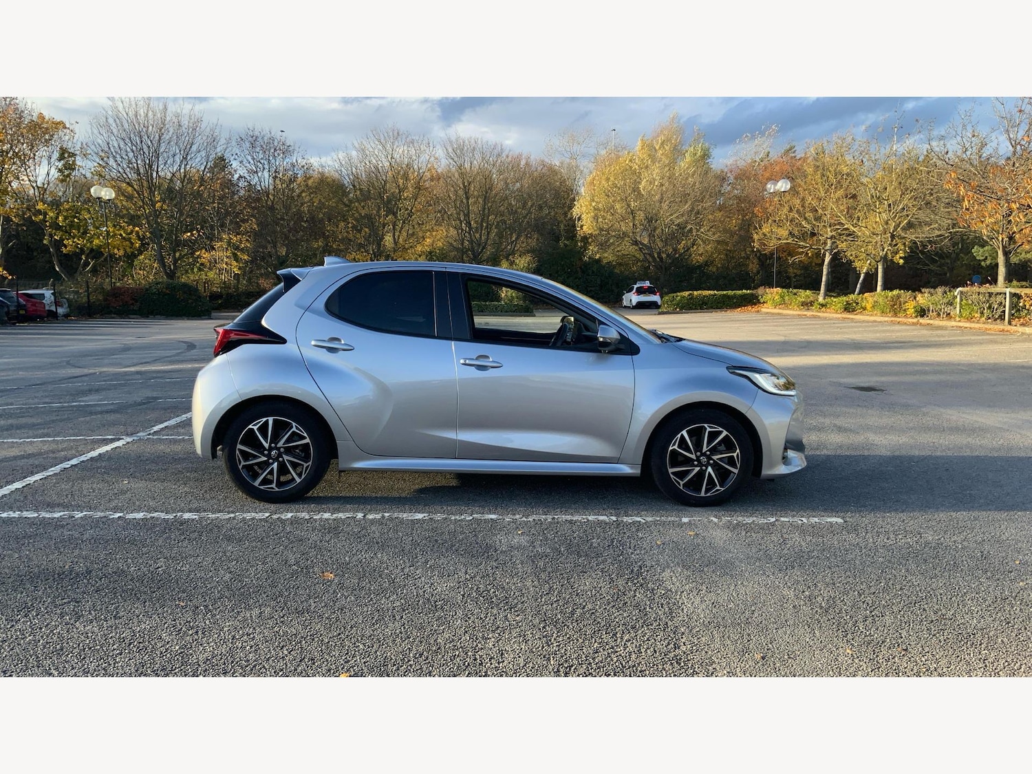 Used Toyota Yaris for sale - 76527862: Photo 18