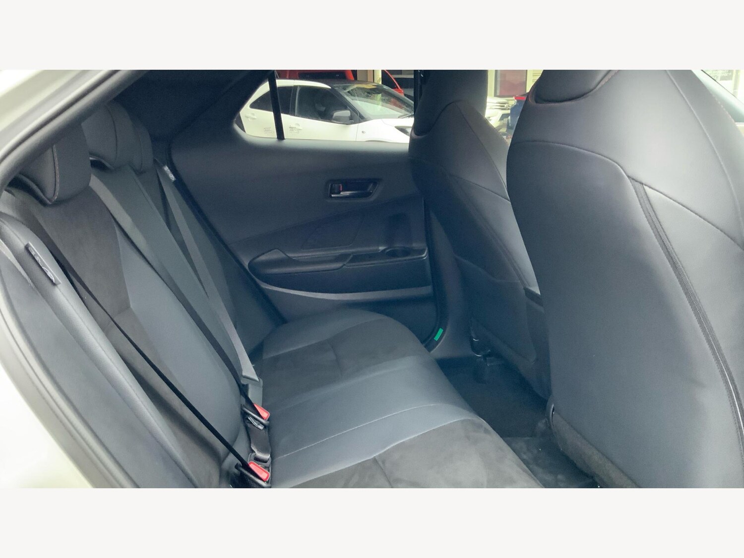 Used Toyota C-HR 2025 for sale - 77254712: Photo 14