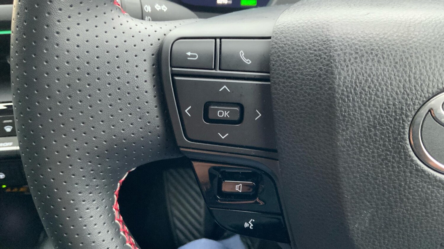 Used Toyota C-HR 2025 for sale - 77254712: Photo 37