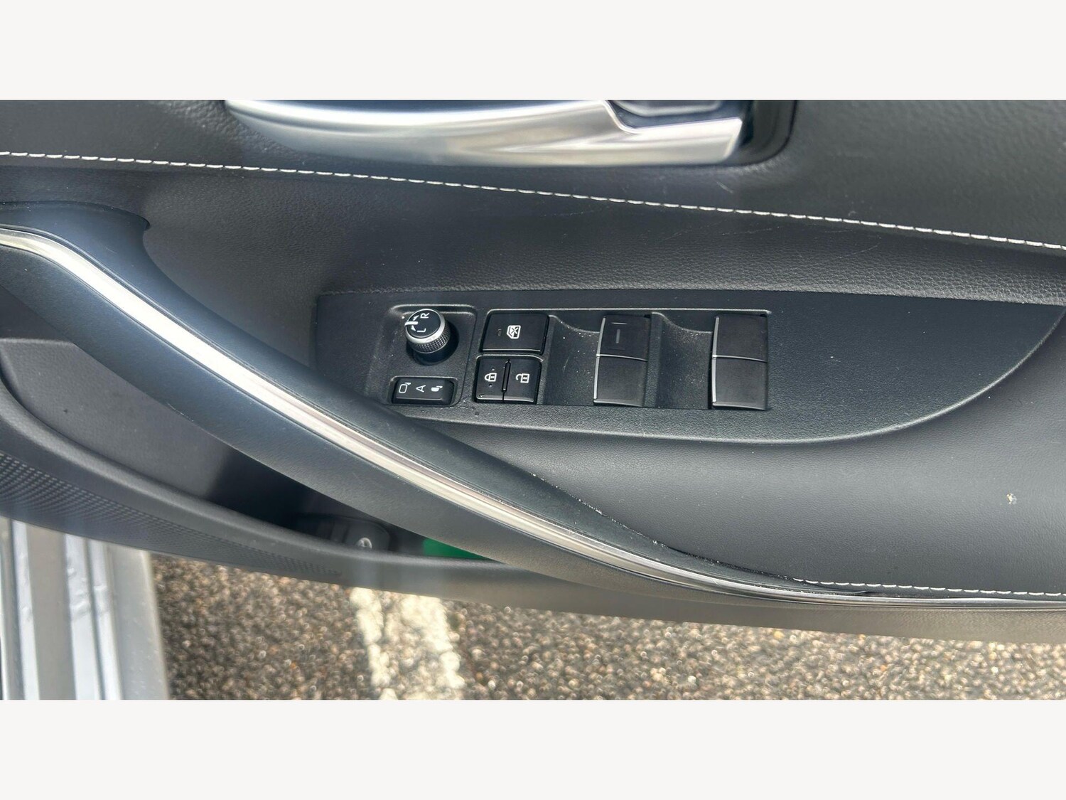 Used Toyota Corolla 2023 for sale - 77645939: Photo 29