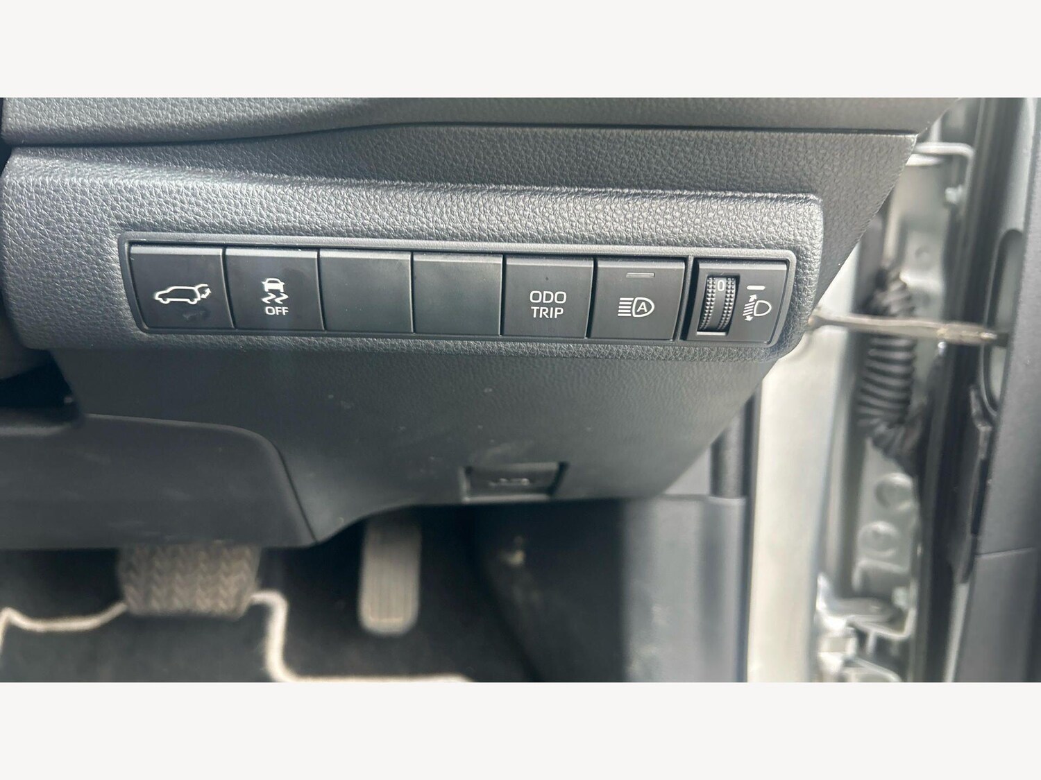 Used Toyota Corolla 2023 for sale - 77645939: Photo 30