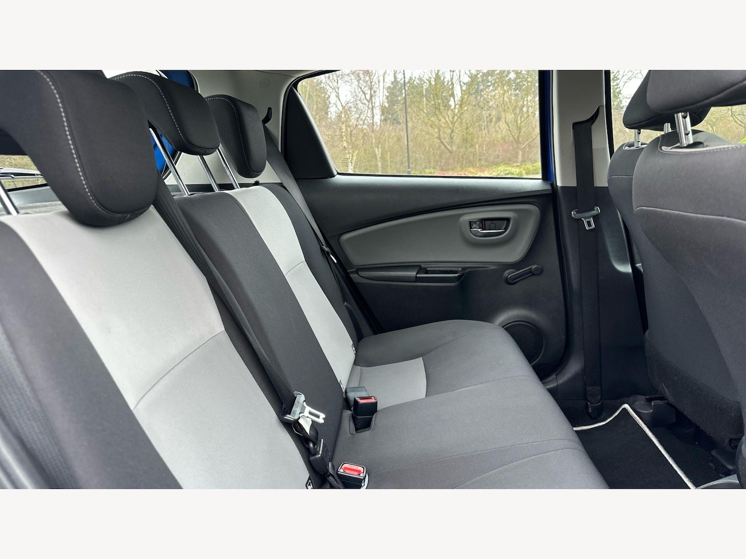 Used Toyota Yaris 2017 for sale - 77769013: Photo 14