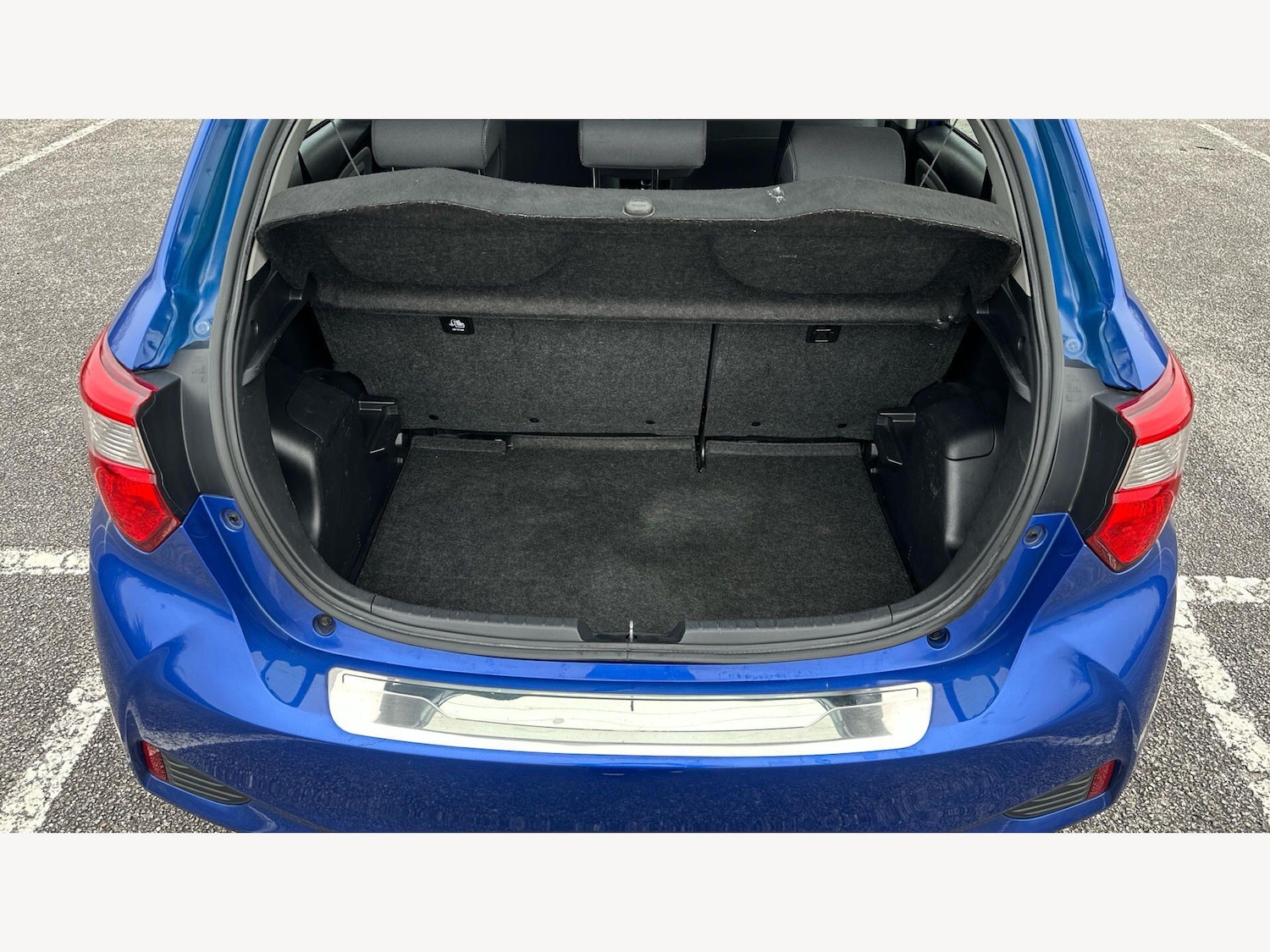 Used Toyota Yaris 2017 for sale - 77769013: Photo 16