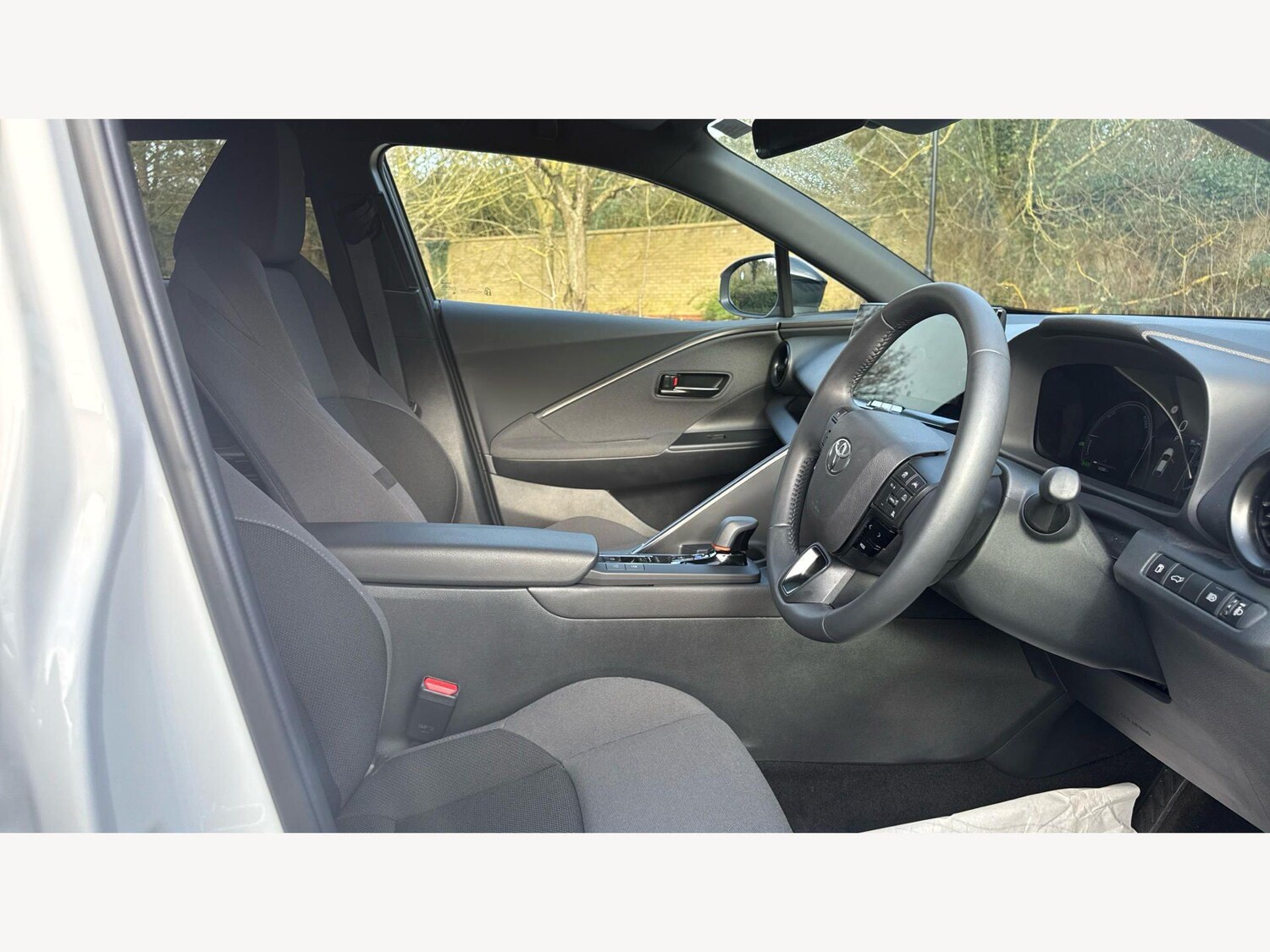 Used Toyota C-HR 2025 for sale - 77768032: Photo 13