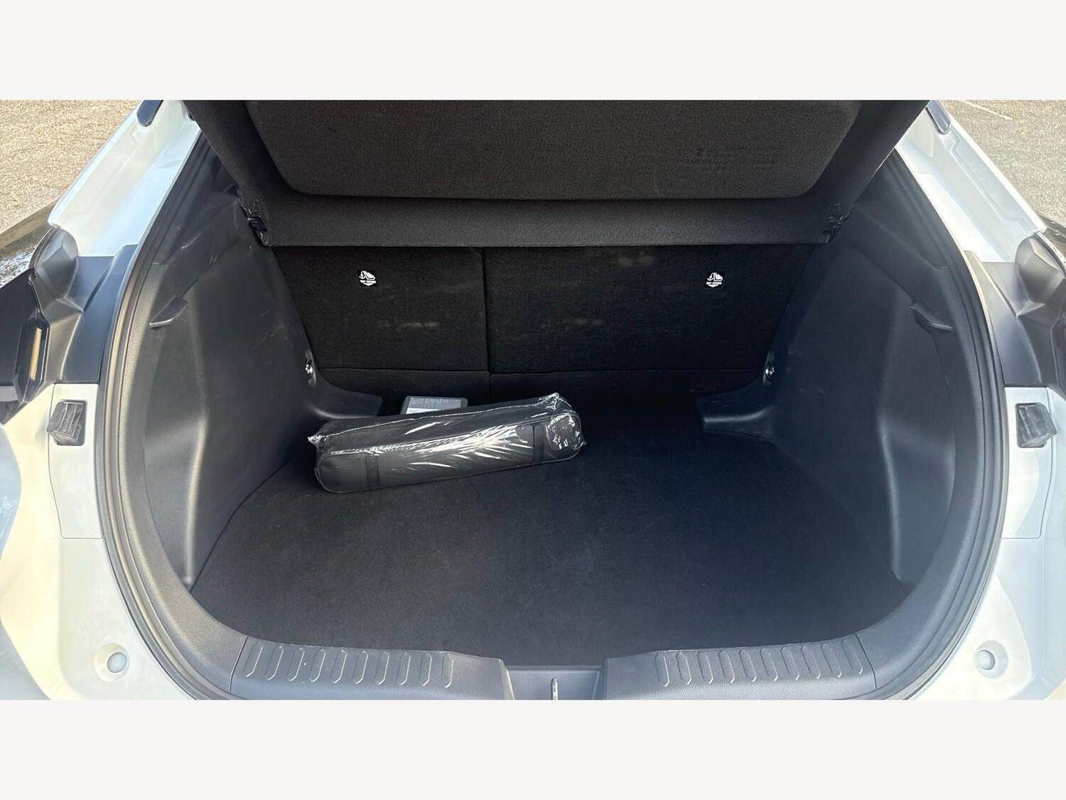 Used Toyota C-HR 2025 for sale - 77768032: Photo 16