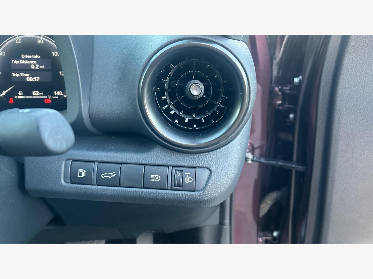 Used Toyota C-HR 2023 for sale - 77101956: Photo 30