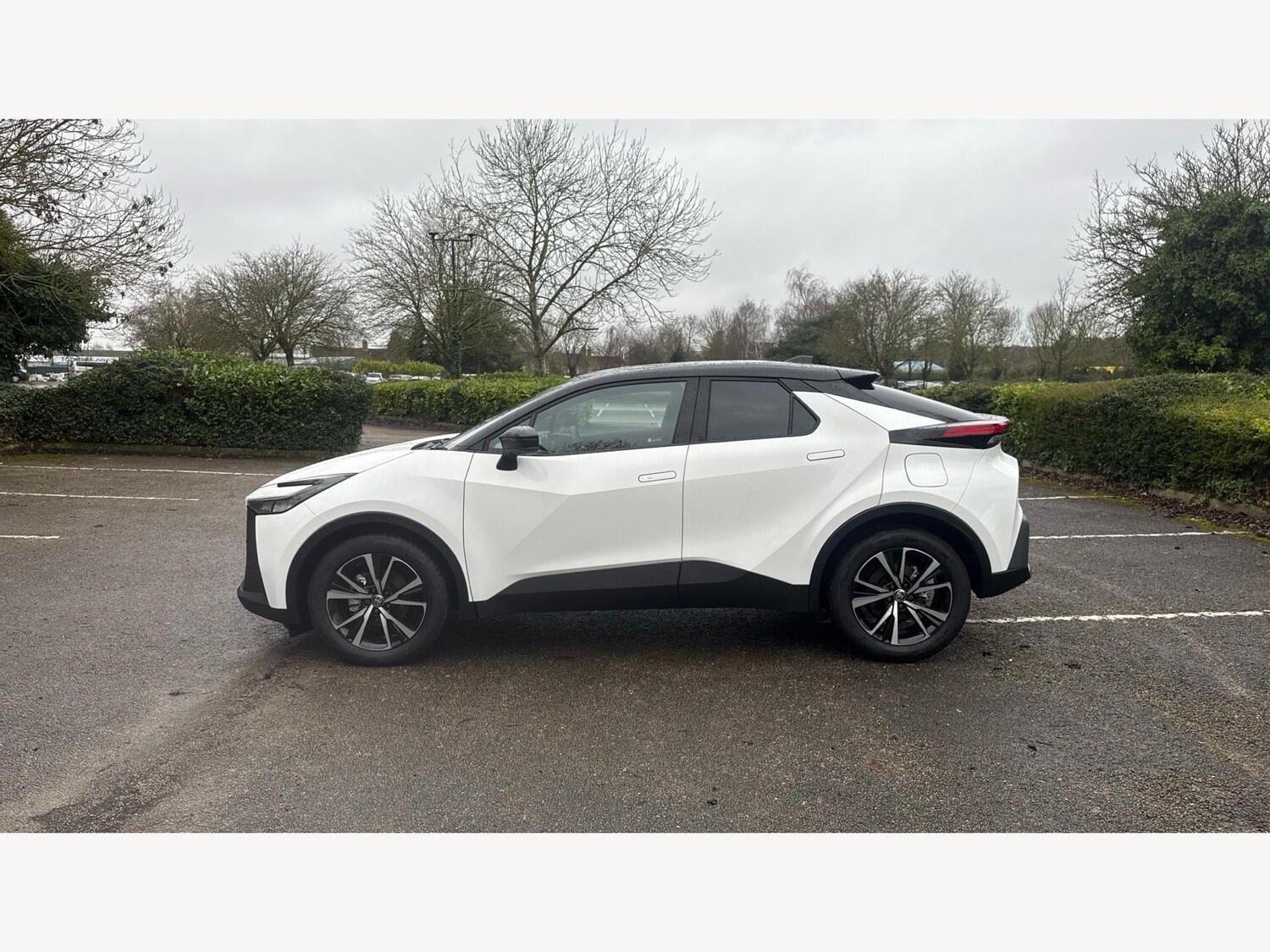 Used Toyota C-HR 2025 for sale - 77723055: Photo 19