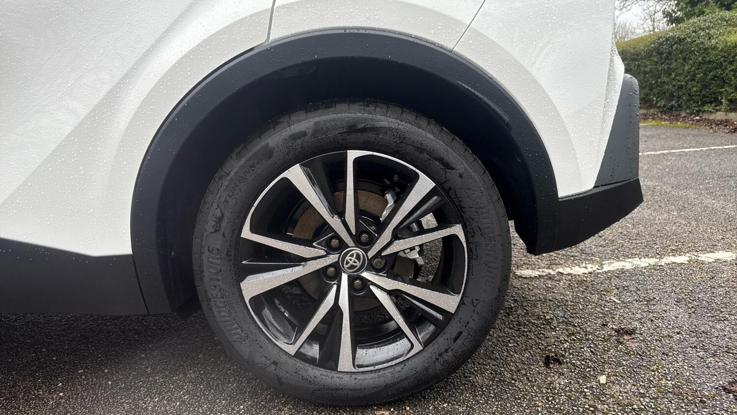 Used Toyota C-HR 2025 for sale - 77723055: Photo 33