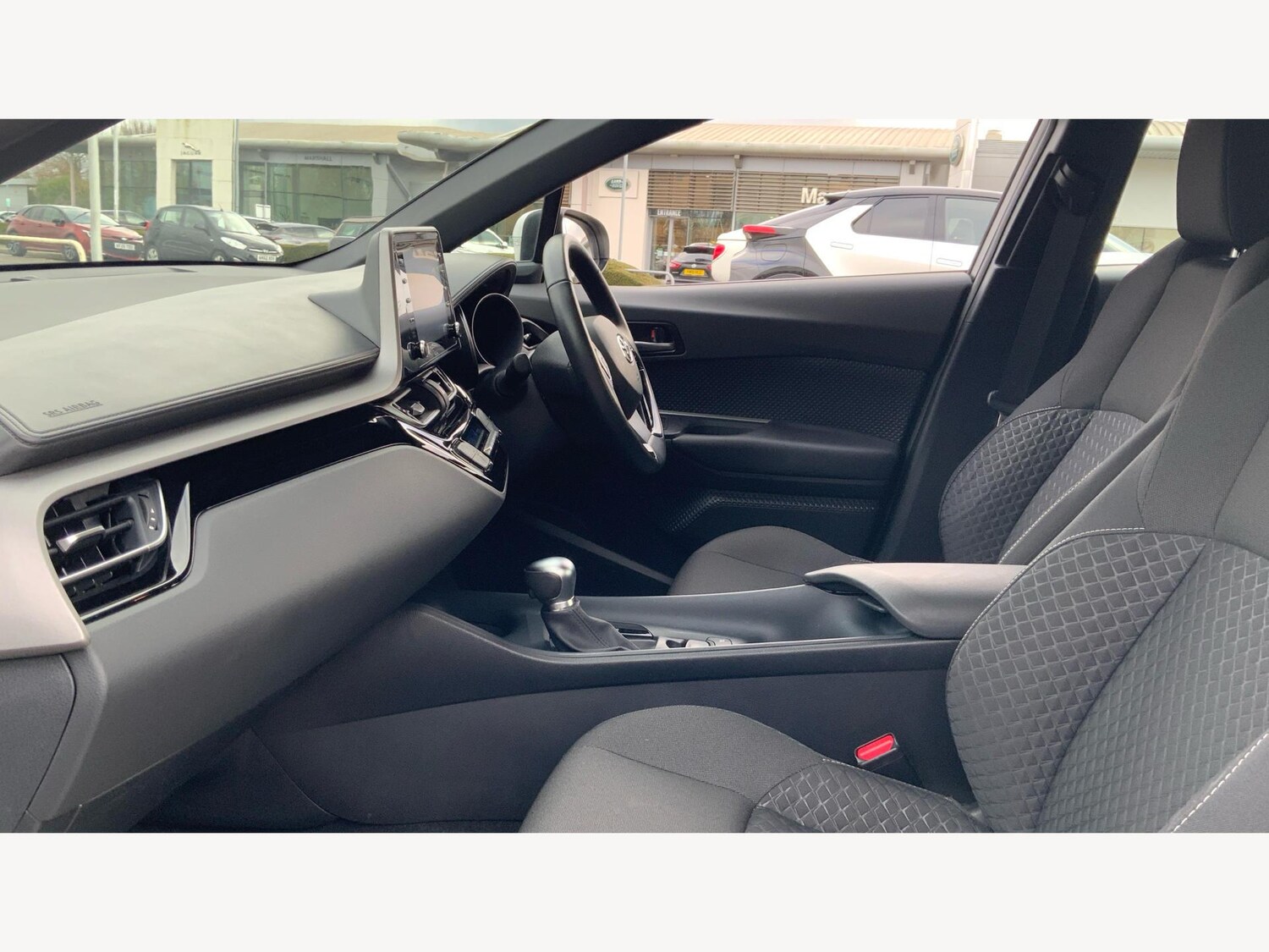 Used Toyota C-HR 2023 for sale - 77524819: Photo 12