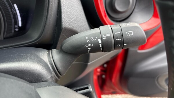 Used Toyota Aygo X 2022 for sale - 76296125: Photo 38
