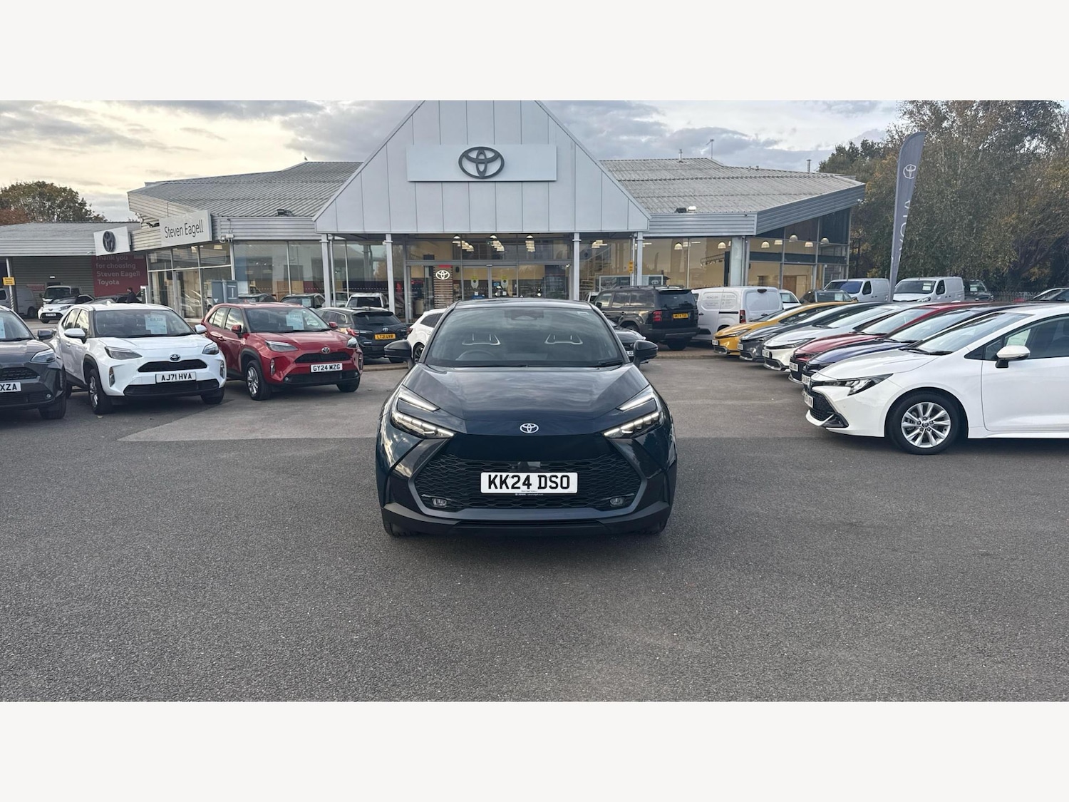 Used Toyota C-HR 2024 for sale - 76446687: Photo 17