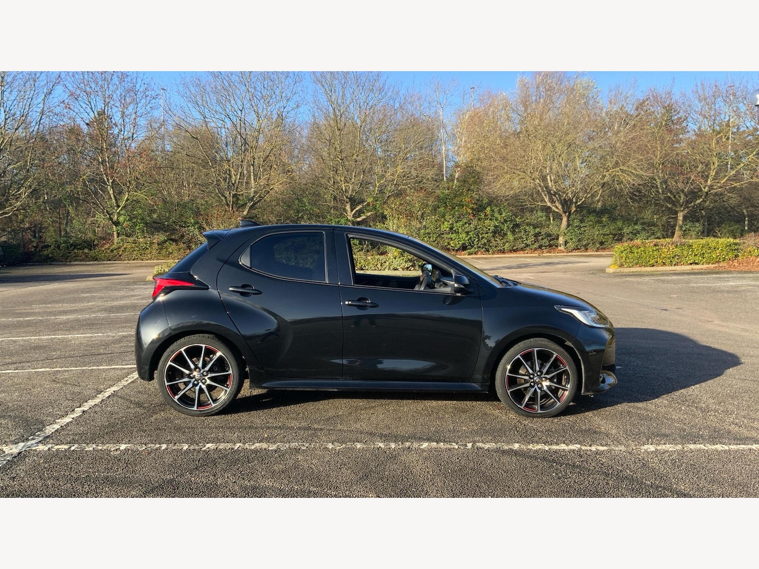 Used Toyota Yaris 2022 for sale - 76898437: Photo 18