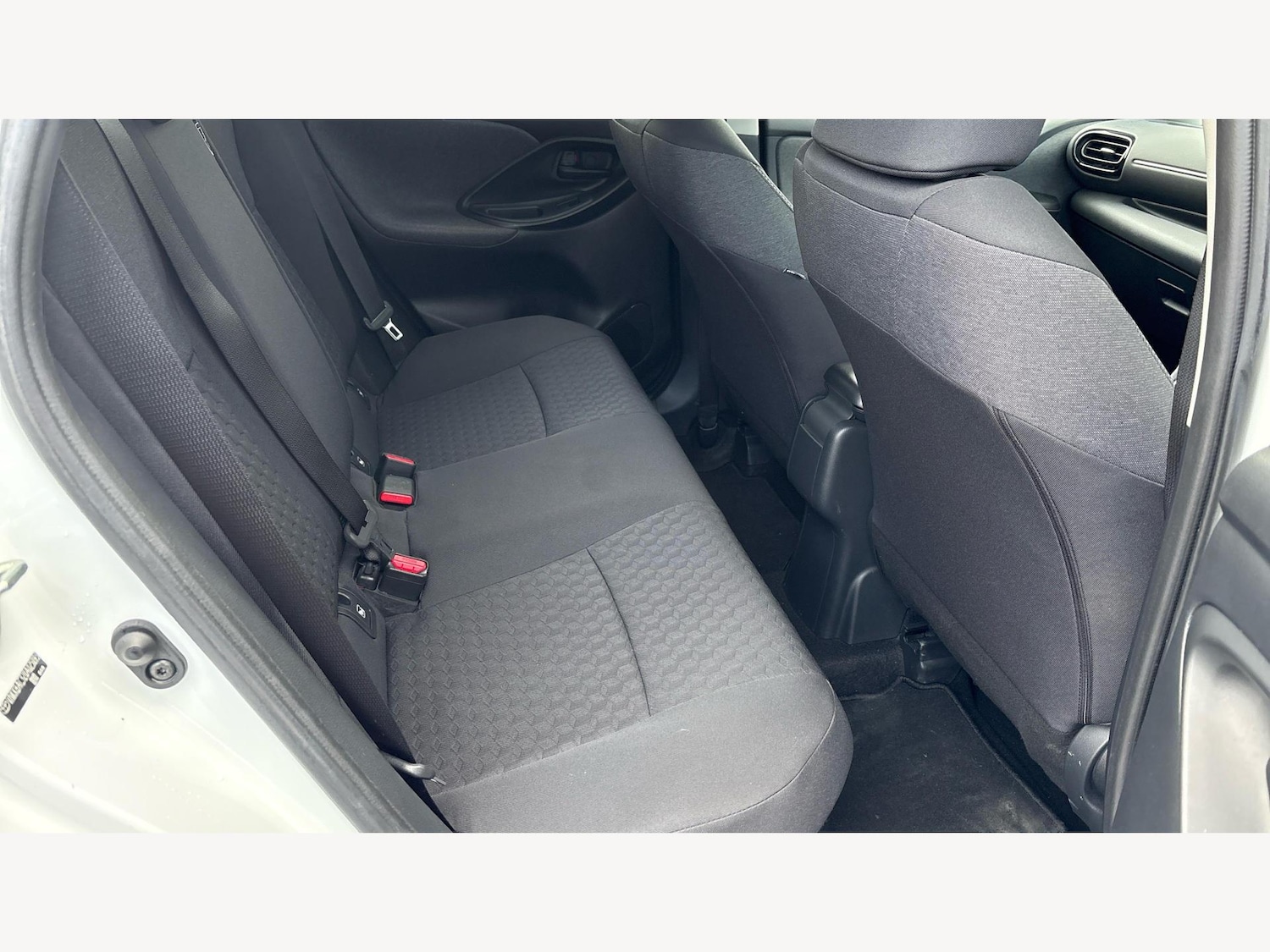 Used Toyota Yaris 2020 for sale - 77396675: Photo 14