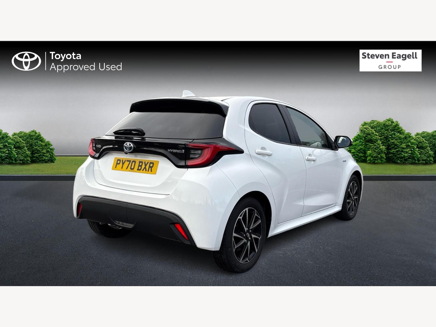 Used Toyota Yaris 2020 for sale - 77396675: Photo 2
