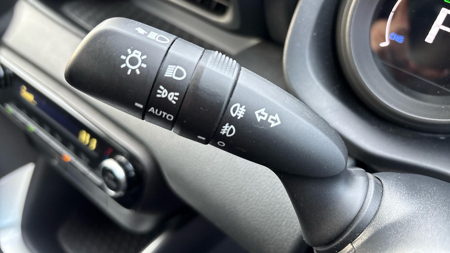 Used Toyota Yaris 2020 for sale - 77396675: Photo 36