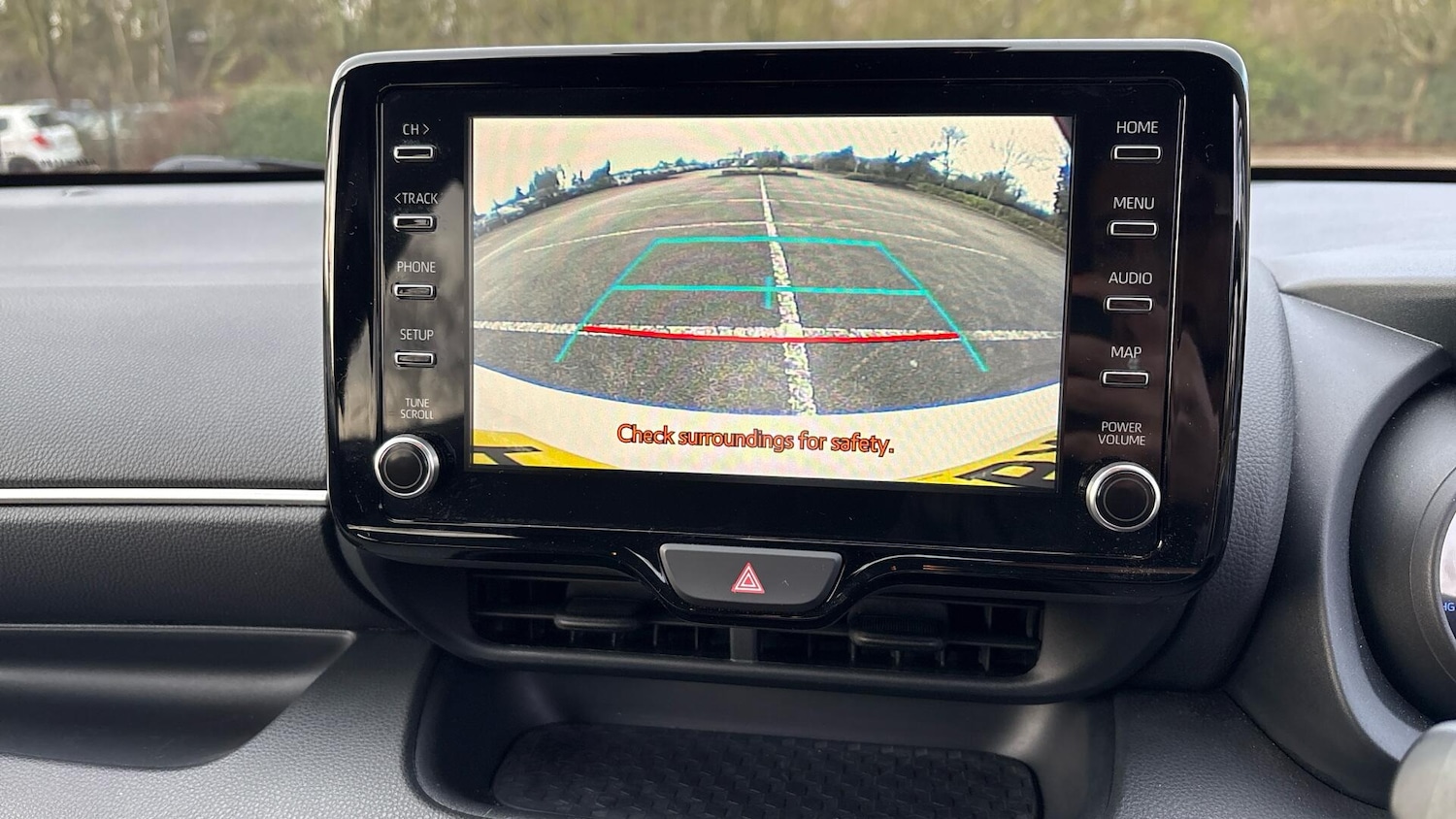 Used Toyota Yaris 2020 for sale - 77396675: Photo 38