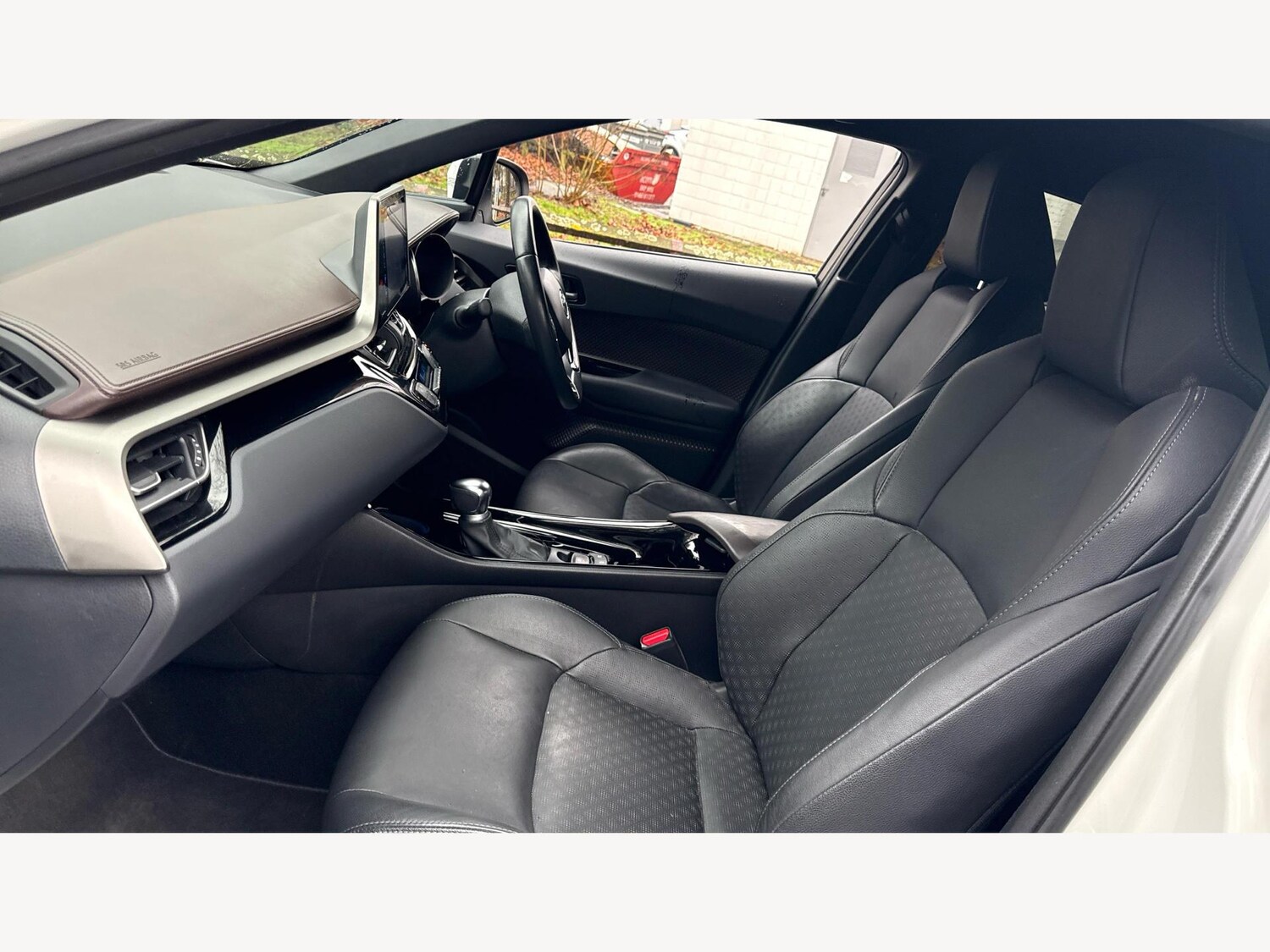 Used Toyota C-HR 2019 for sale - 77469250: Photo 12