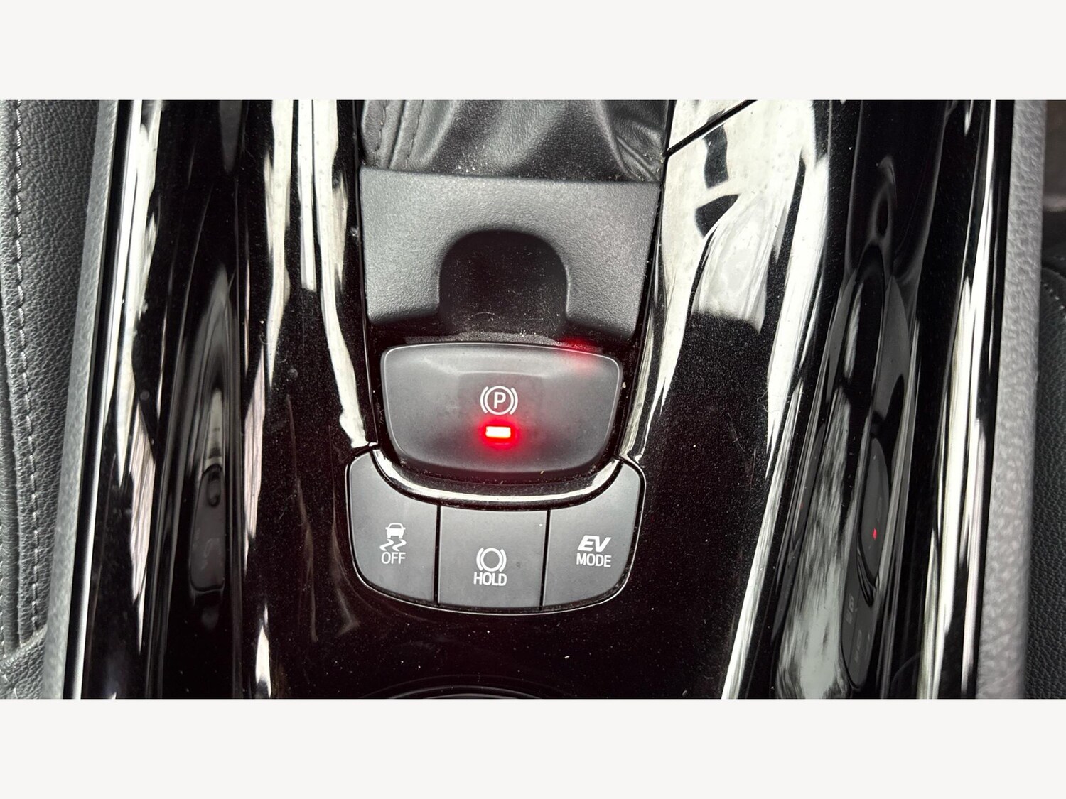 Used Toyota C-HR 2019 for sale - 77469250: Photo 25