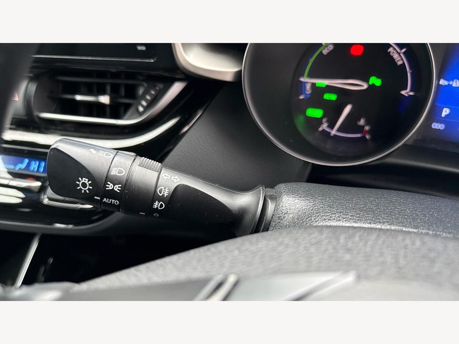 Used Toyota C-HR 2019 for sale - 77469250: Photo 26