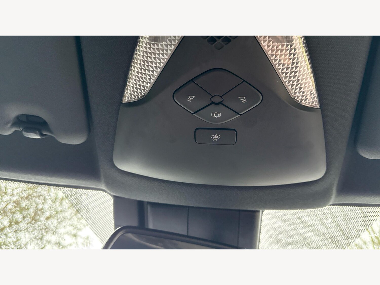 Used Toyota C-HR 2019 for sale - 77469250: Photo 28