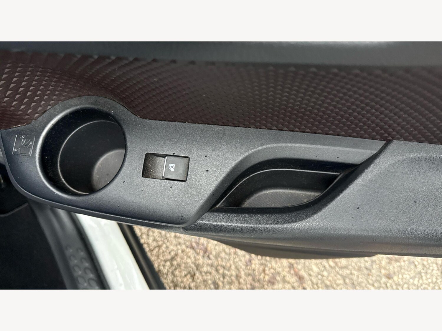 Used Toyota C-HR 2019 for sale - 77469250: Photo 31