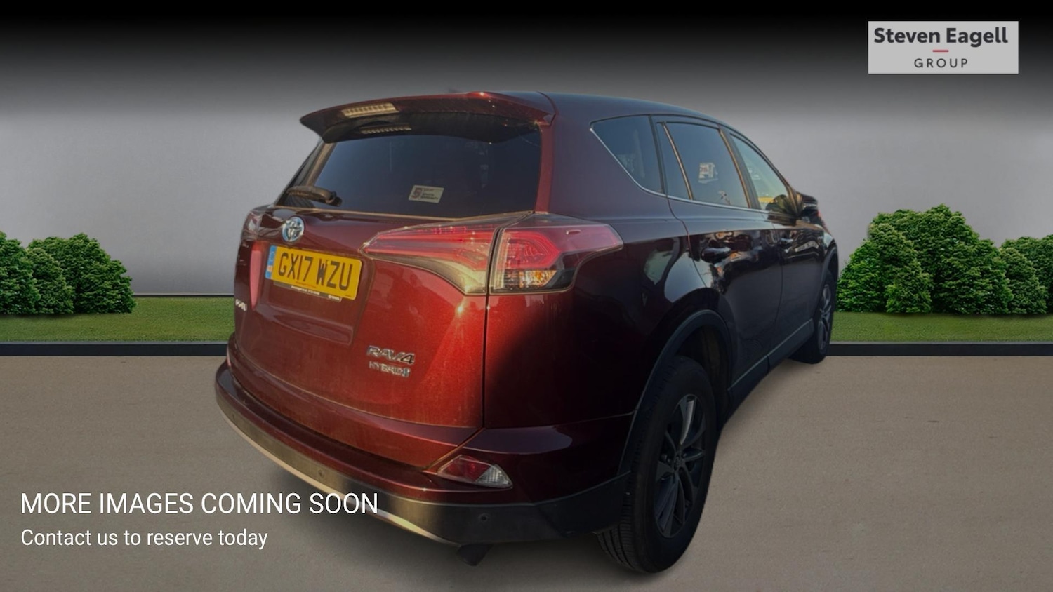 Used Toyota RAV4 2017 for sale - 77994092: Photo 4