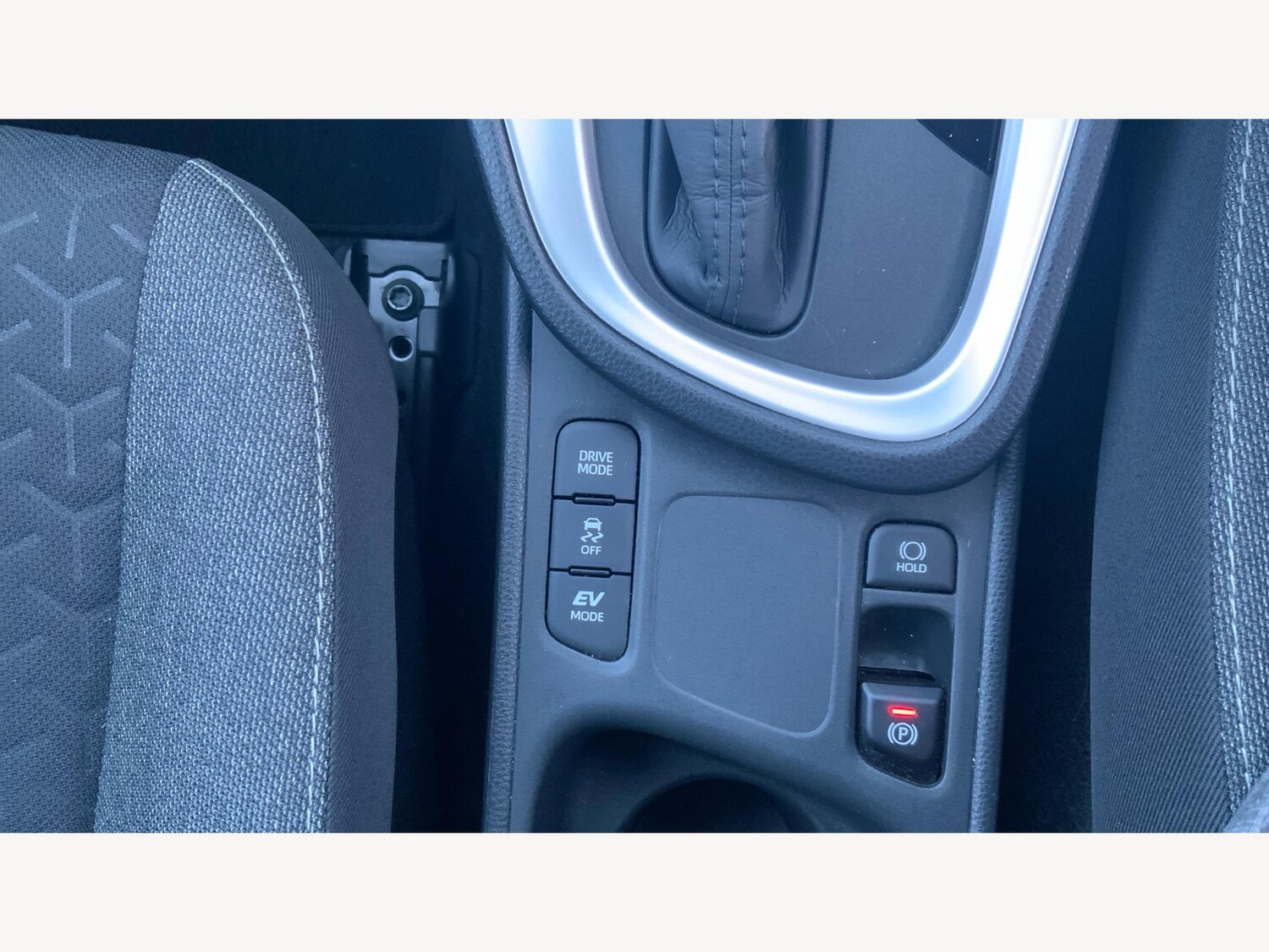 Used Toyota Yaris Cross 2022 for sale - 76592705: Photo 31