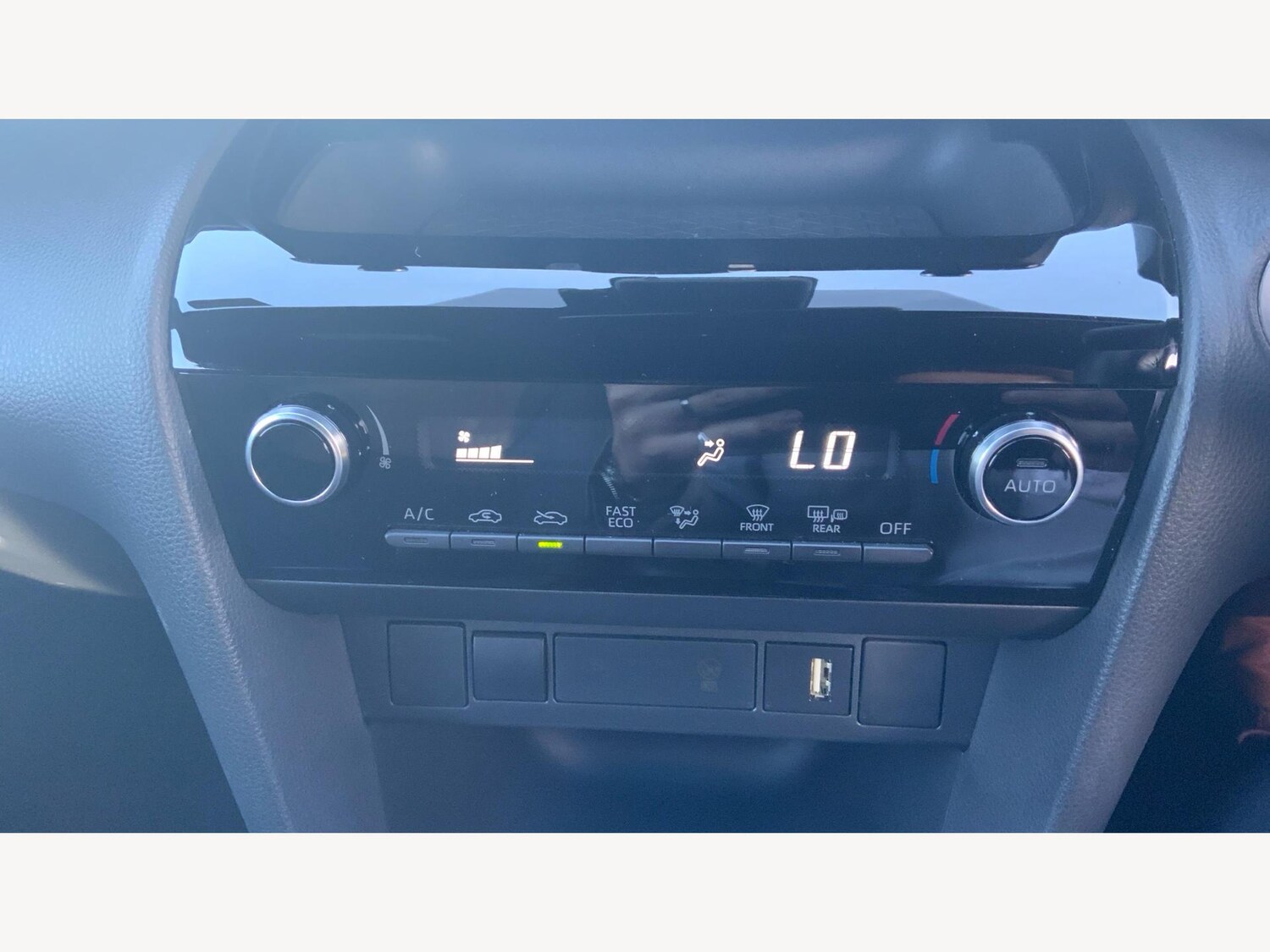 Used Toyota Yaris Cross 2022 for sale - 76592705: Photo 32