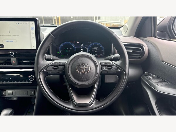 Used Toyota Yaris Cross 2024 for sale - 76151274: Photo 10