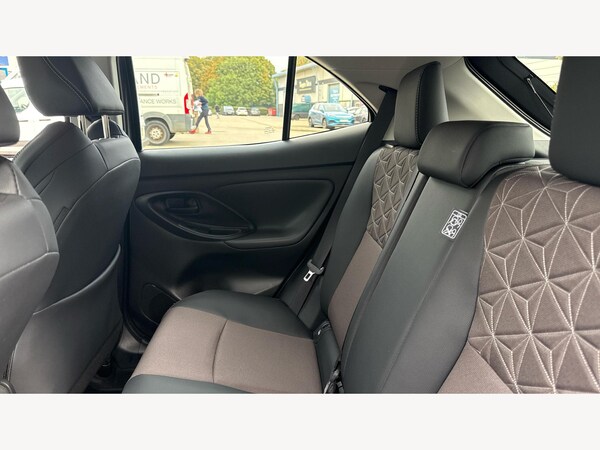 Used Toyota Yaris Cross 2024 for sale - 76151274: Photo 15
