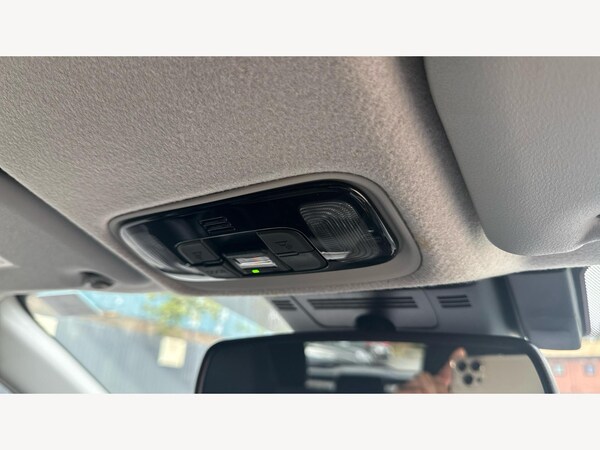 Used Toyota Yaris Cross 2024 for sale - 76151274: Photo 42