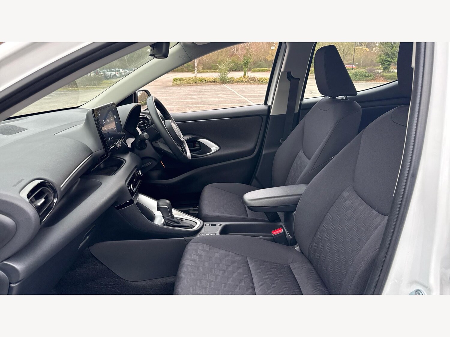 Used Toyota Yaris for sale - 77469016: Photo 12